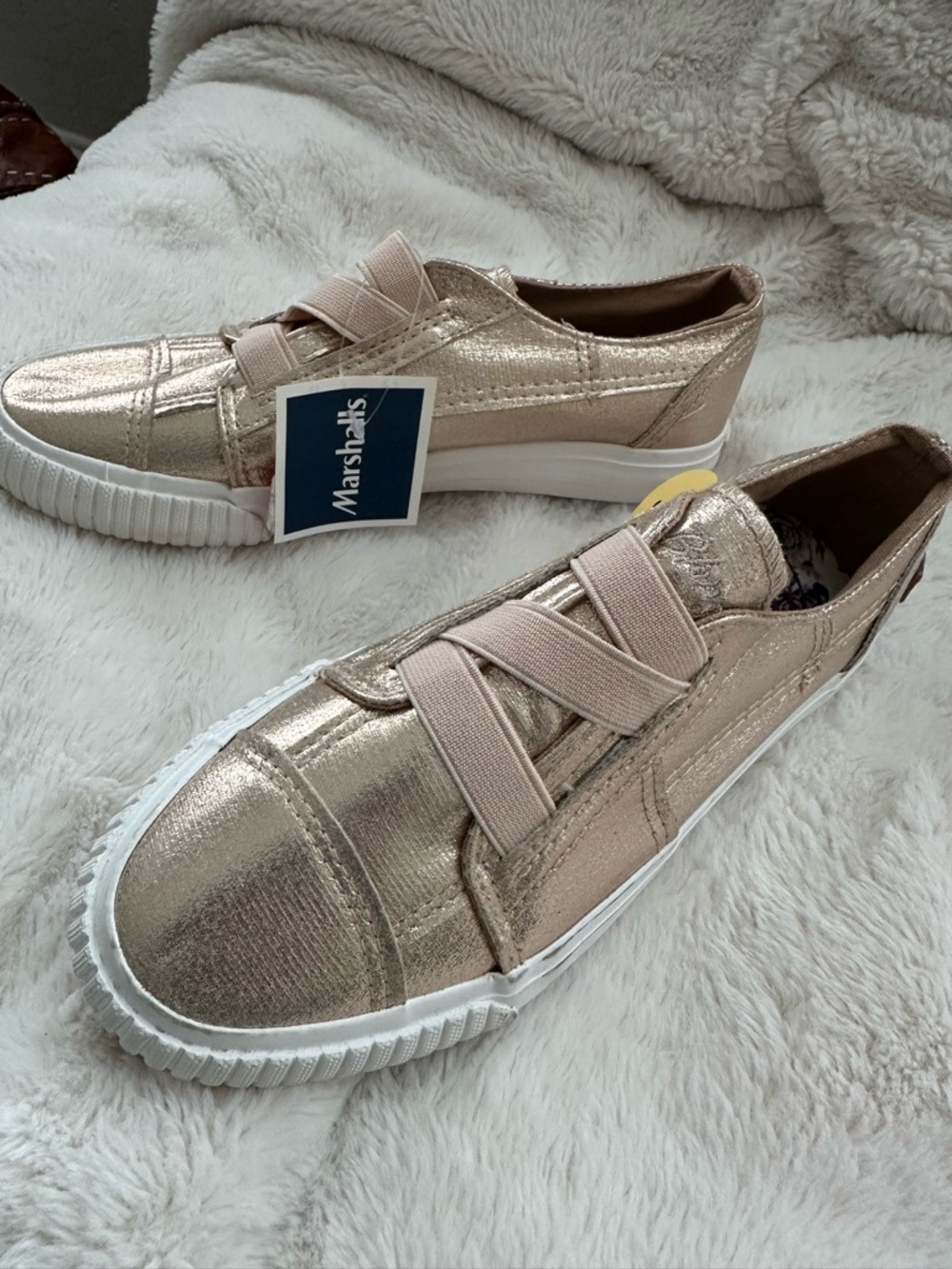 Metallic Rose Gold Kids Slip-On Sneakers with Elastic Straps